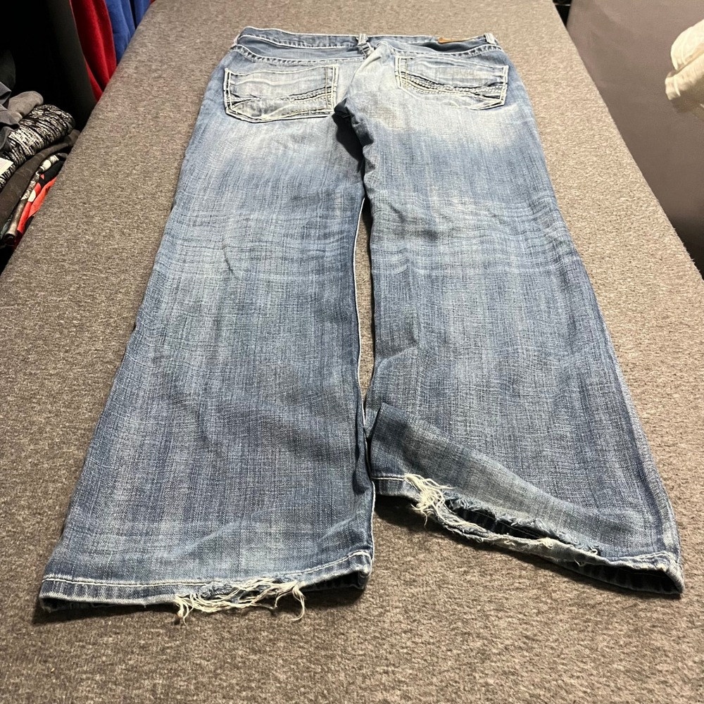 BKE Carter Relaxed Fit Distressed Jeans 34x30 Blue Denim Embroidered Pockets